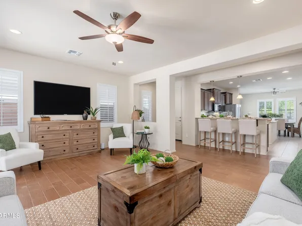 4410 E CAMPO BELLO Drive, Phoenix, AZ 85032