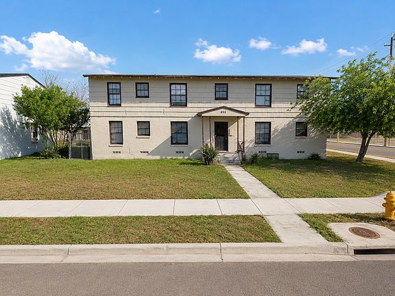 2nd image of 653 Robinson St APT 4