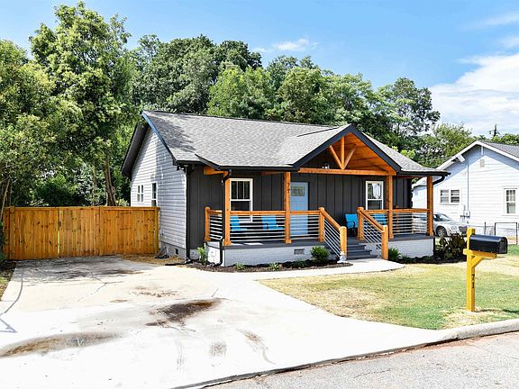 3rd image of 71 Dorsey Ave