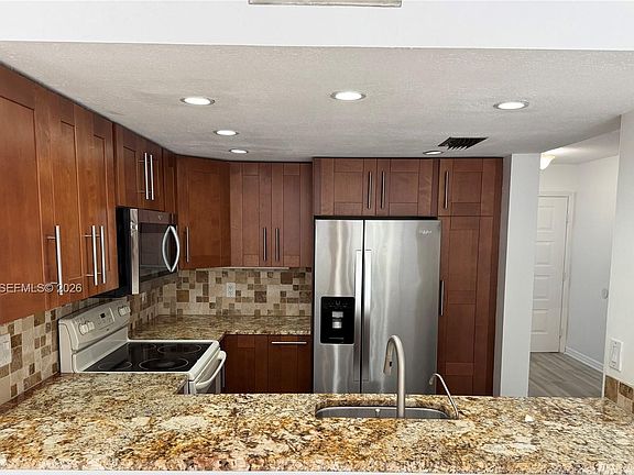 3rd image of 4226 SW 70th Ter
