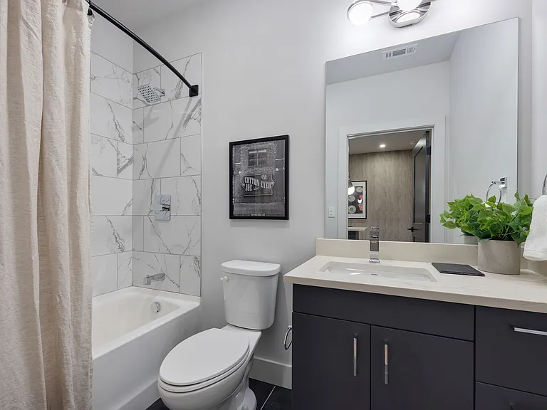 303 31st Ave N #313 — Photo 9