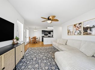94-531 Lumiaina St APT C102, Waipahu, HI 96797