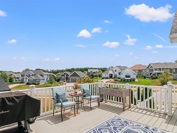 5th image of 980 Brynhill Dr