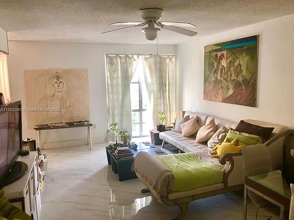 4th image of 200 177th Dr APT 510