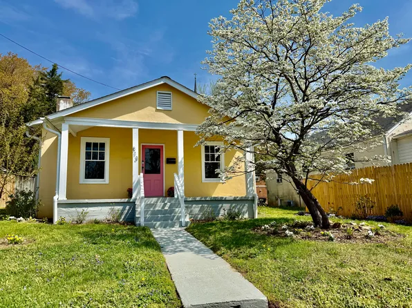 813 Bolling Ave, Charlottesville, VA 22902