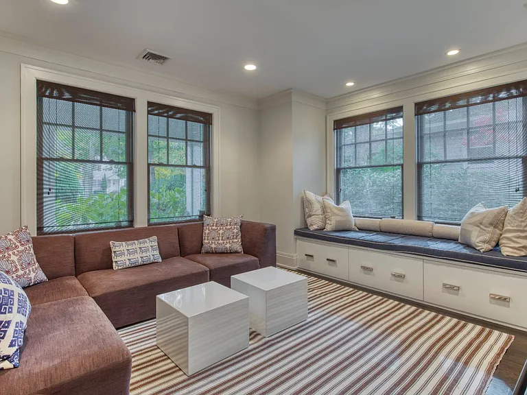25 Lake Dr — Photo 6
