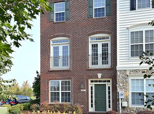 42421 Rockslide Ter, Ashburn, VA 20148