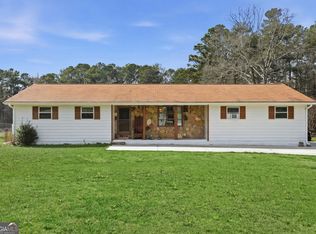 2757 Camp Mitchell Rd, Loganville, GA 30052