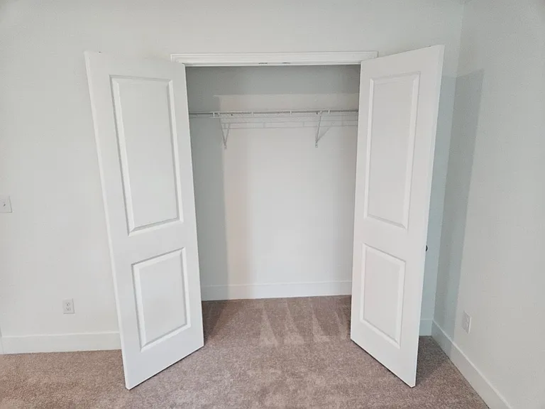 97 Andalusa Ct — Photo 33