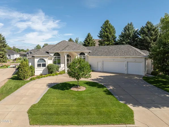 1506 Galleon Pl, Bismarck, ND 58504
