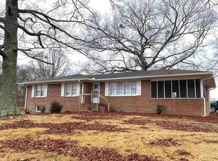 700 Pope Lake Rd, Tallapoosa, GA 30176