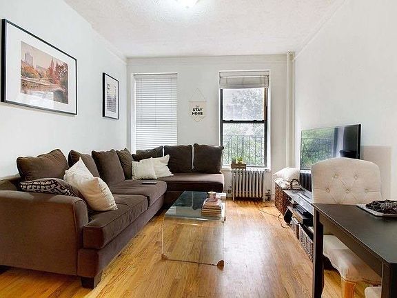 2nd image of 220 E 74th St #4