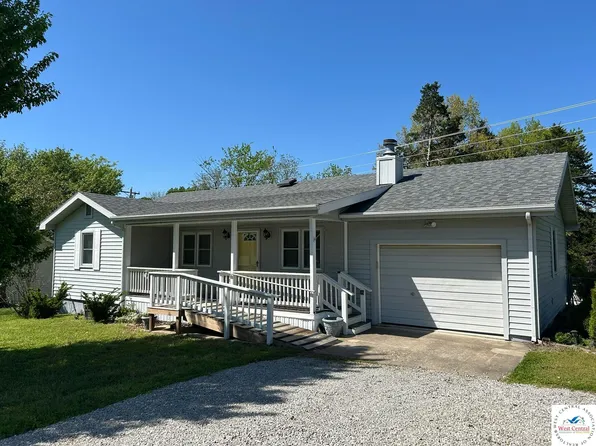 18295 Stirrup Rd, Warsaw, MO 65355