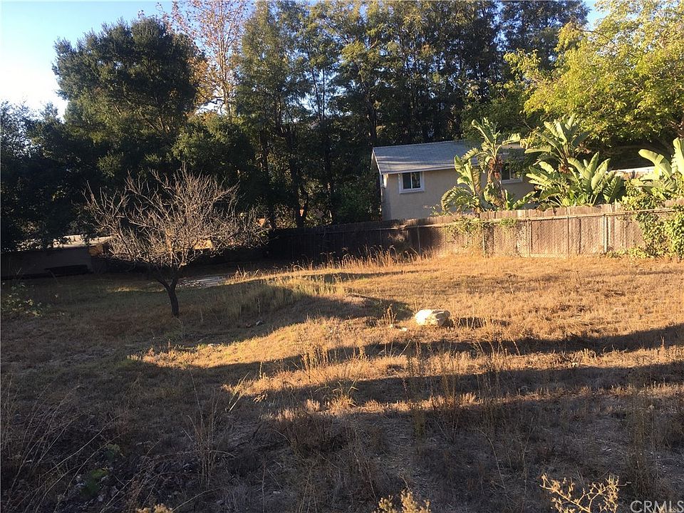 1st image of 0 Gertrude Ave