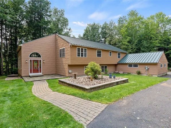 99 Switts Dr, Hastings, NY 13076