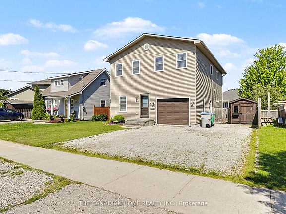 2nd image of 219 Picton St E