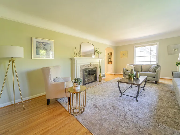 2840 SW Fern St — Photo 6