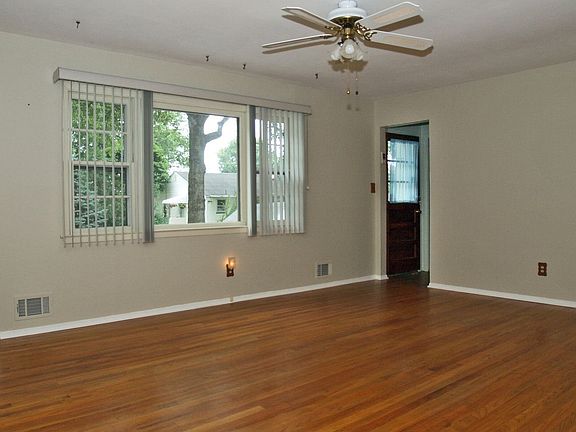 Living Rm