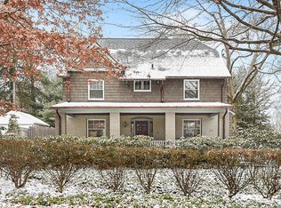 3 Penhurst Rd, Pittsburgh, PA 15202