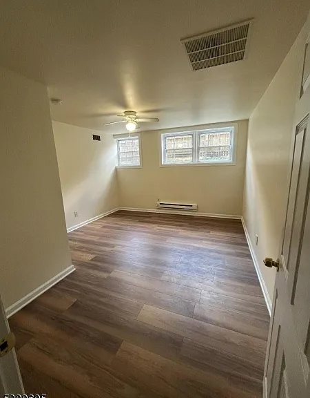 206 Main St #23 — Photo 15