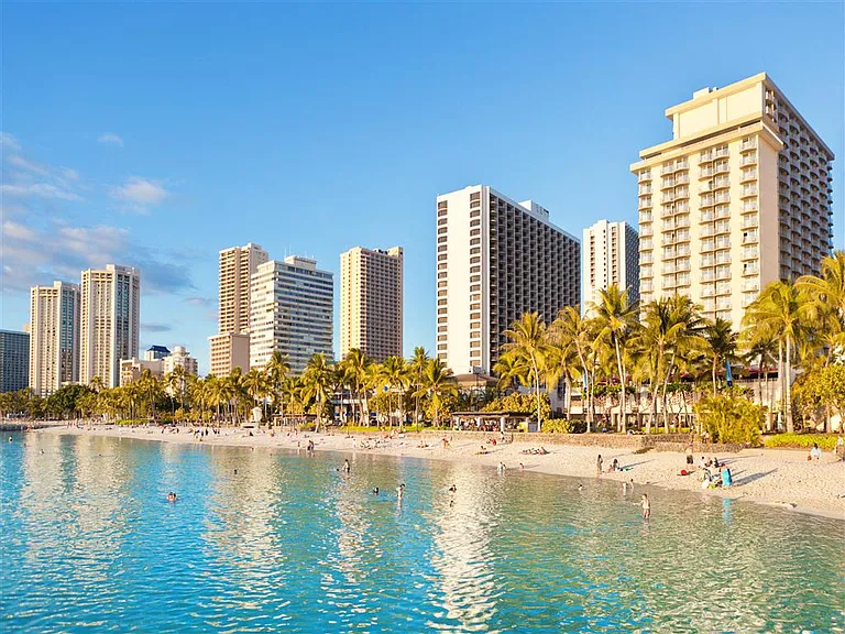 Lilia Waikiki — Photo 16