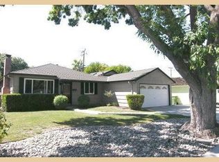 1078 Las Palmas Dr, Santa Clara, CA 95051