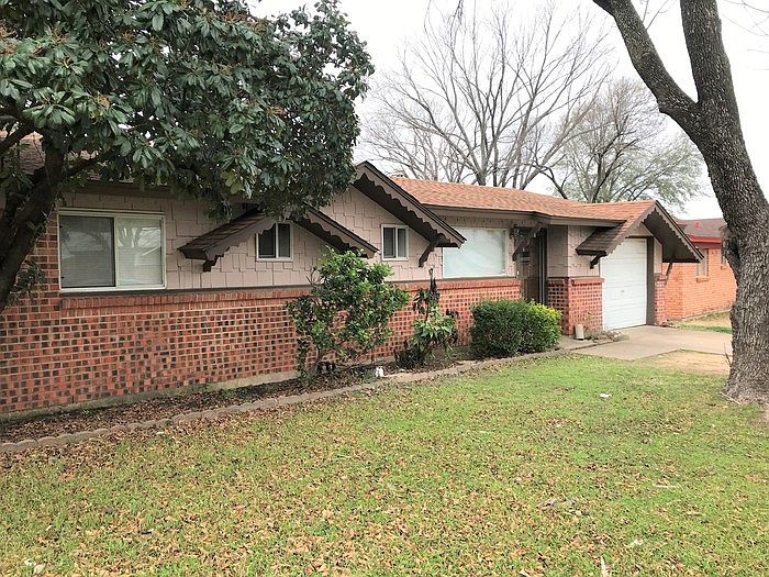 1st image of 949 Dee Ln