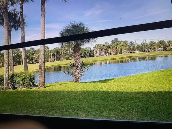 31 Plantation Dr APT 104, Vero Beach, FL 32966