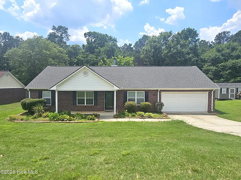 206 Corley Cir — Photo 1