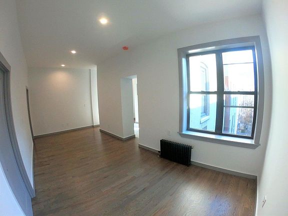 4th image of 560 W 163rd St #66