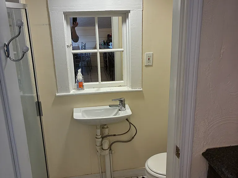 49 Bennett St #2 — Photo 8