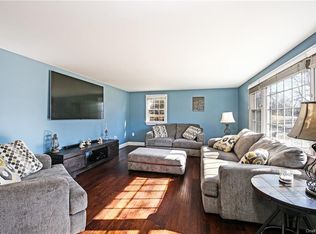 24 Kent Rd, Hopewell junction, NY 12533