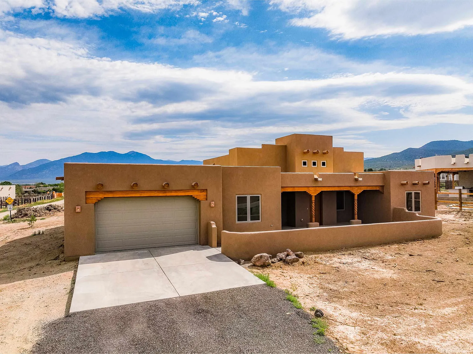 Estes Rd, Taos — Photo 1