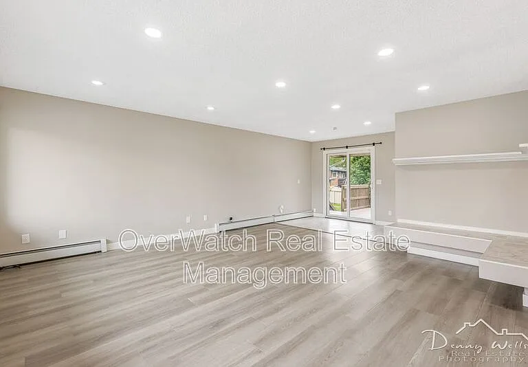 1821 Kodiak St — Photo 23