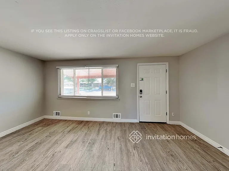 1360 S Tejon St — Photo 4