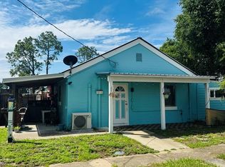 50-1 E Pine St, Lanark Village, FL 32323