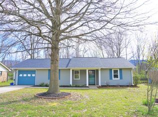 9720 Wallwood Dr SE, Huntsville, AL 35803