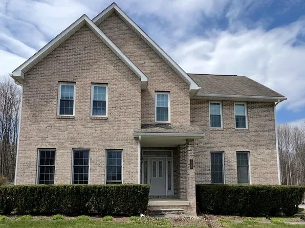 129 Layton Ln, Johnstown, PA 15904