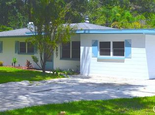 3907 NW 21st Dr, Gainesville, FL 32605