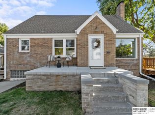 6269 Pine St, Omaha, NE 68106