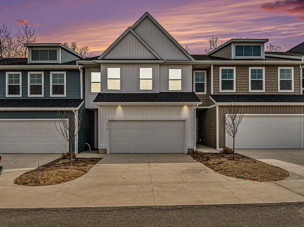 4810 Hidden River Ave SW Unit 50, Wyoming, MI 49418
