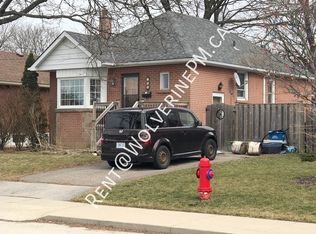 201 W 32nd St #SFH, Hamilton, ON L9C5H3