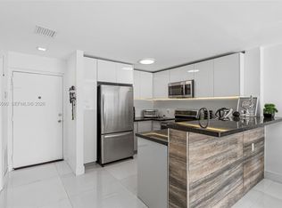 Clinton, Miami Beach, FL 33141