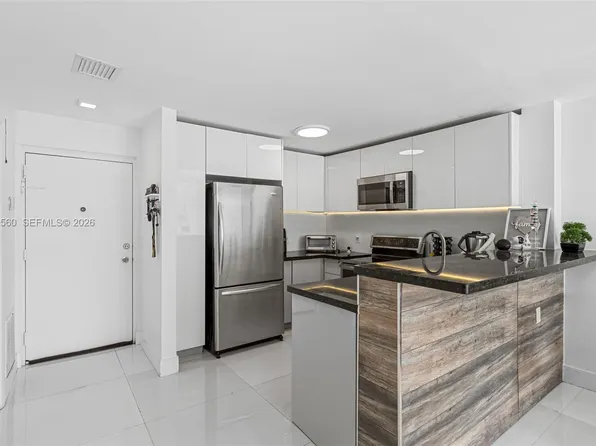 6545 Indian Creek Dr APT 306, Miami Beach, FL 33141