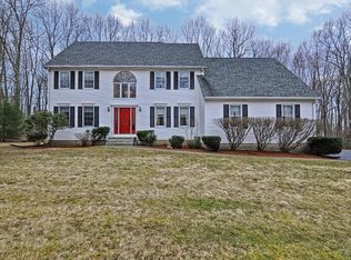 7 Reagan Ave, Franklin, MA 02038