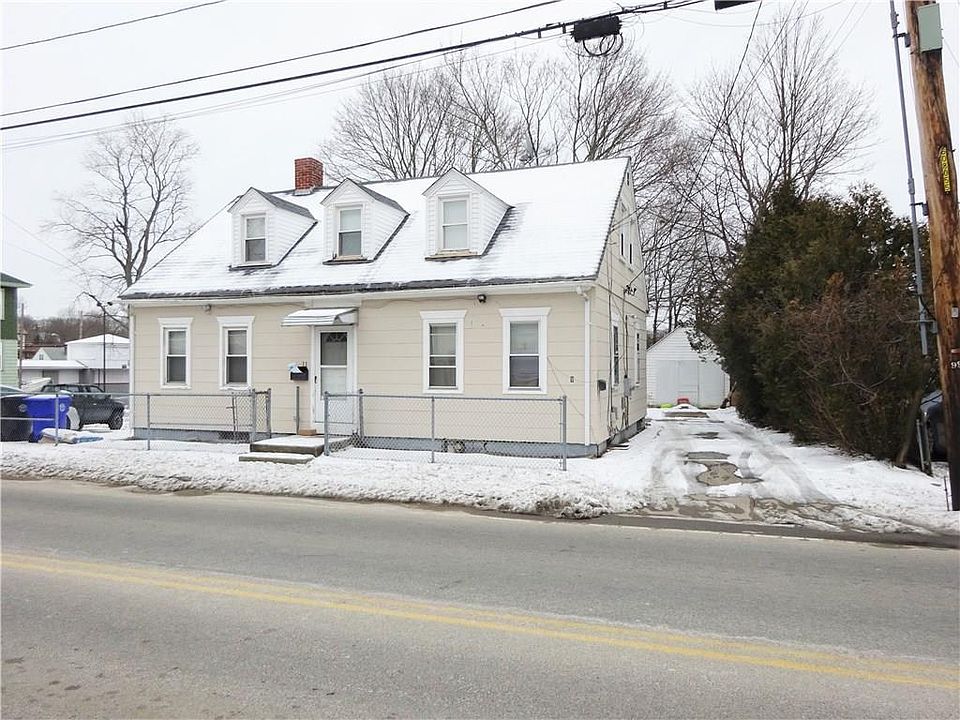 9 Wakefield St, West Warwick, RI 02893 Zillow