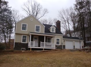 73 Twin Falls Rd, Berkeley Heights, NJ 07922