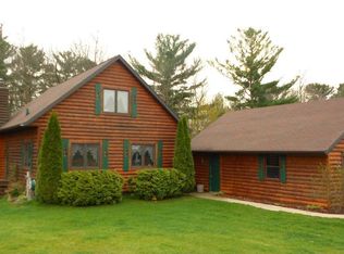 3985 N River Rd, Oconto, WI 54153