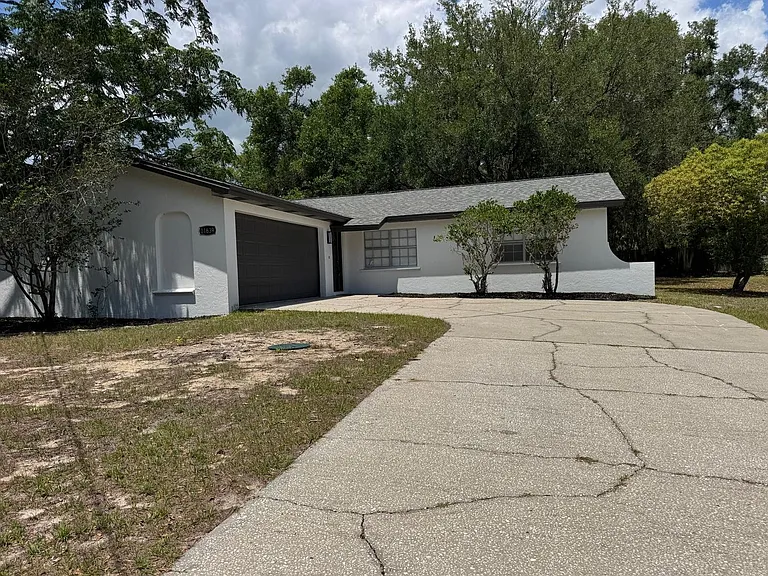 1639 Spring Lake Rd — Photo 2