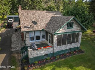 1864 Trevorton Rd, Coal Township, PA 17866